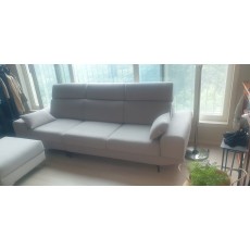 동서가구 4인용소퍄(아이보리색, 스툴포함) 팝니다